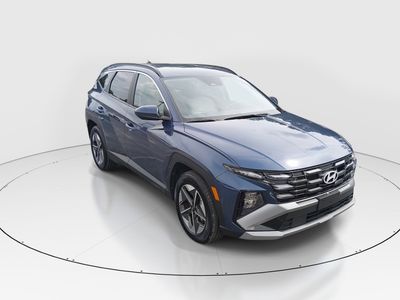 2025 Hyundai Tucson SEL FWD — front three-quarter view