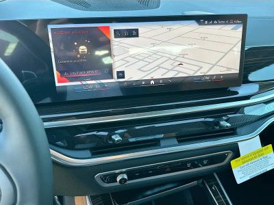 2026 BMW X5 — photo 10 view