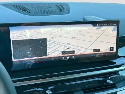 2026 BMW X5 — photo 11 view