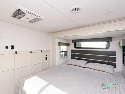 2026 Grand Design Solitude - Photo 18