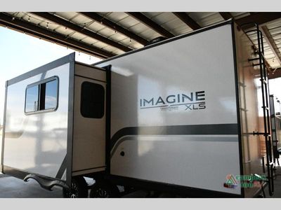 2026 Grand Design Imagine XLS - Photo 3