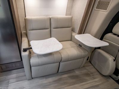 2026 Thor Motor Coach Delano Sprinter - Photo 9