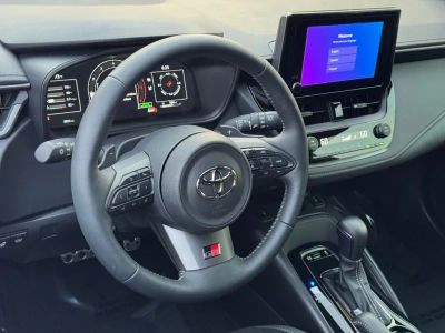 2025 Toyota GR Corolla - Photo 19