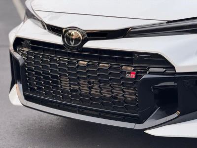2025 Toyota GR Corolla - Photo 10