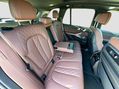 2024 BMW X5 — photo 25 view