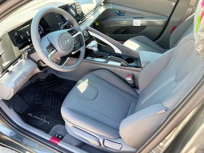 2026 Hyundai ELANTRA — photo 22 view