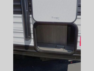 2026 Grand Design Transcend One - Photo 23