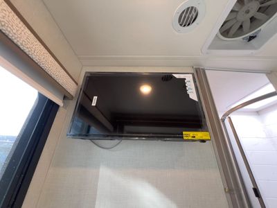 2026 Thor Motor Coach DELANO - Photo 17