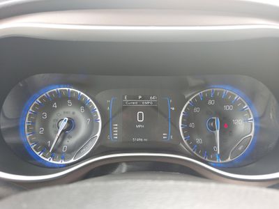 2022 Chrysler Voyager - Photo 14