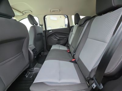 2018 Ford Escape — photo 18 view