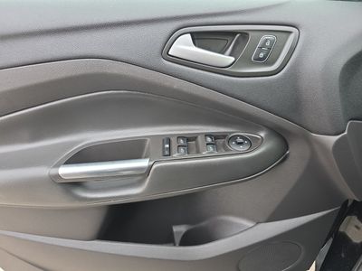 2018 Ford Escape — photo 20 view