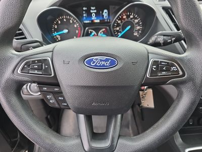 2018 Ford Escape — photo 19 view