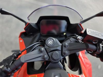 2026 Suzuki GSX-8R - Photo 12