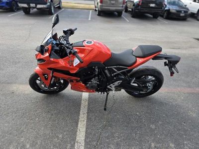 2026 Suzuki GSX-8R - Photo 7