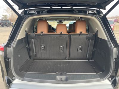 2025 Nissan Pathfinder - Photo 17