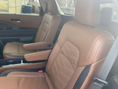 2025 Nissan Pathfinder - Photo 18