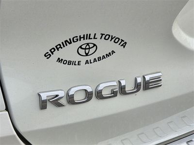2017 Nissan Rogue - Photo 27