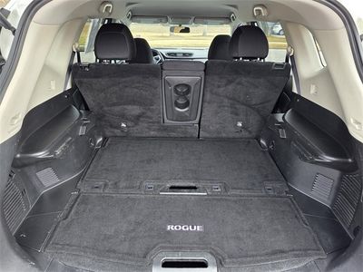 2017 Nissan Rogue - Photo 12