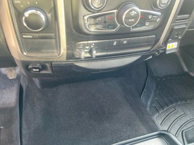 2018 Ram 2500 — photo 12 view