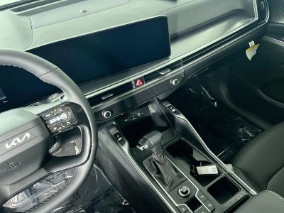 2026 Kia Sorento — photo 24 view