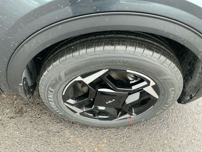 2026 Kia Sportage Hybrid - Photo 11
