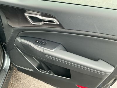2026 Kia Sportage Hybrid - Photo 7