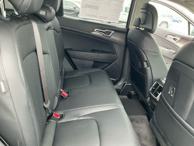 2026 Kia Sportage Hybrid - Photo 15