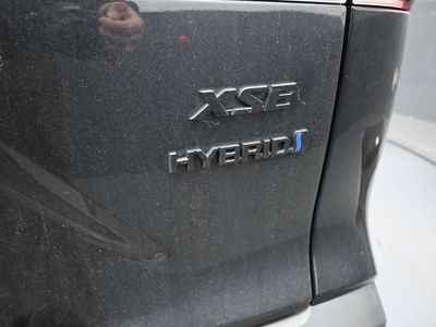 2026 2024 Toyota Corolla Cross Hybrid XSE SUV — photo 20 view
