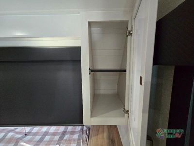 2026 Jayco Eagle HT — photo 11 view