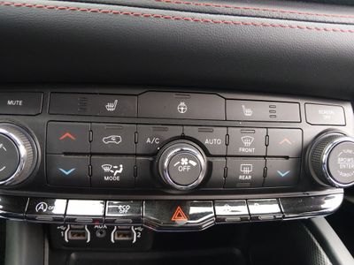 2025 Dodge Durango - Photo 19