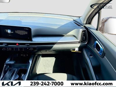 2026 Kia Sorento — photo 16 view