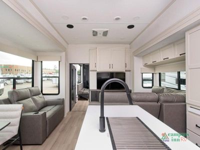 2026 Grand Design Momentum G-Class - Photo 7