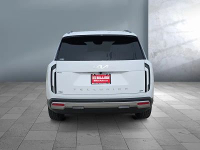 2027 Kia Telluride Hybrid — detail view