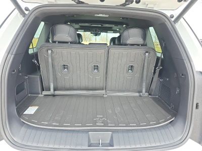 2027 Kia Telluride Hybrid — photo 17 view