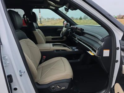 2027 Kia Telluride Hybrid — photo 15 view