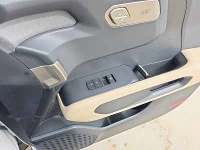 2027 Kia Telluride Hybrid — photo 21 view