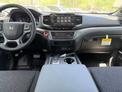 2026 Honda Ridgeline — photo 9 view
