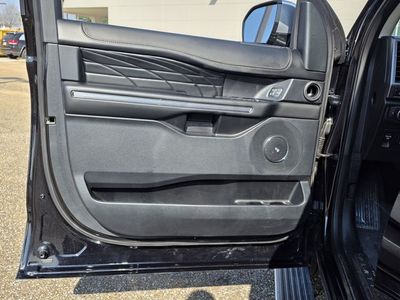 2020 Ford Expedition - Photo 14