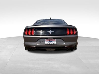 2021 Ford Mustang - Photo 7