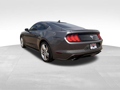 2021 Ford Mustang - Photo 6