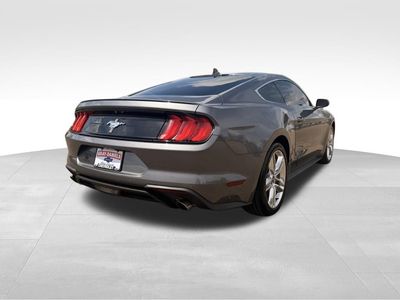 2021 Ford Mustang - Photo 8