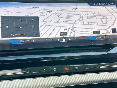 2026 BMW 5 Series — photo 10 view