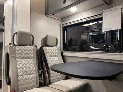 2027 Winnebago EKKO — photo 7 view