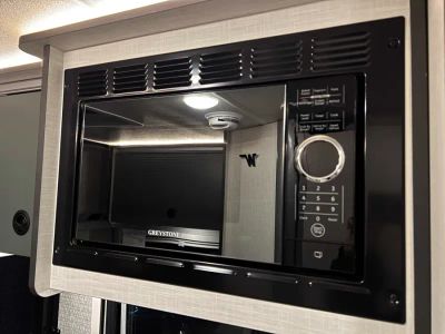 2027 Winnebago EKKO — photo 12 view