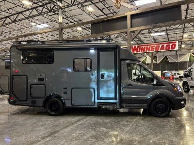 2027 Winnebago EKKO — photo 22 view