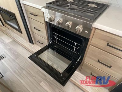 2025 Forest River RV Sandpiper - Photo 17