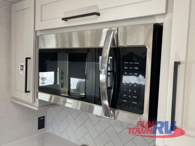 2025 Forest River RV Sandpiper - Photo 18