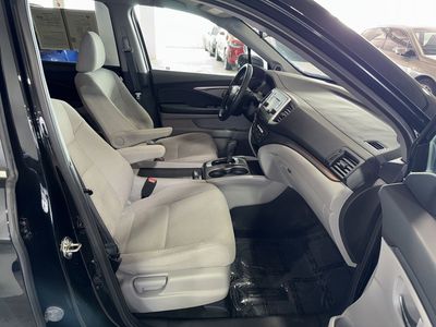 2017 Honda Pilot - Photo 10