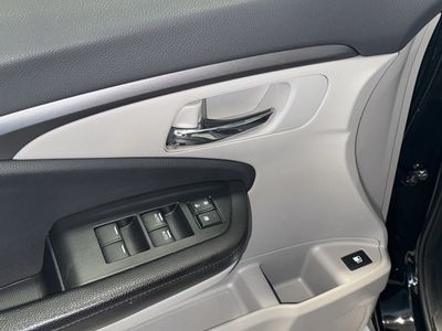 2017 Honda Pilot - Photo 18