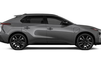 2026 Toyota bZ - Photo 12